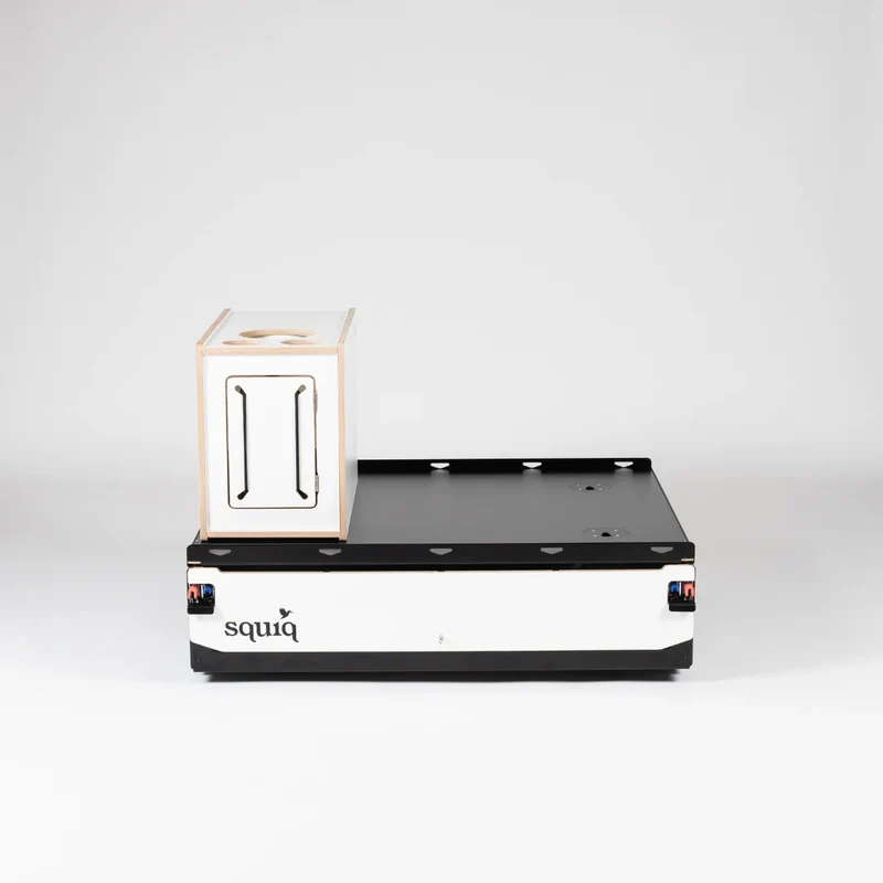 squiq Traveler compact – Campingbox und Kofferraumauszug für kleine Kombis