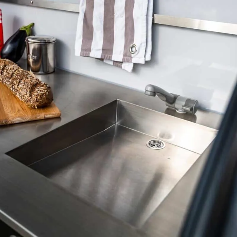 HEROCAMPER Teardrop Caravan Mini-Wohnwagen Livingstone