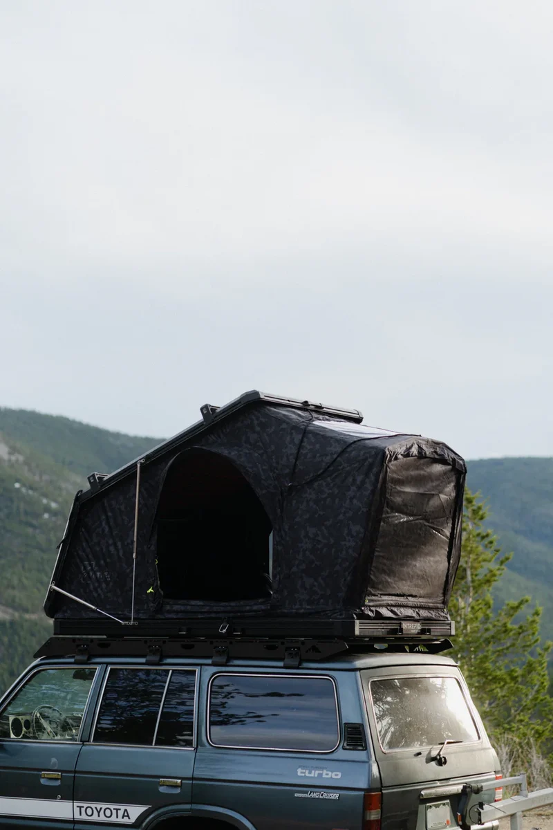 Intrepid Hybrid Hartschalen Dachzelt Geo 2.5 Pro