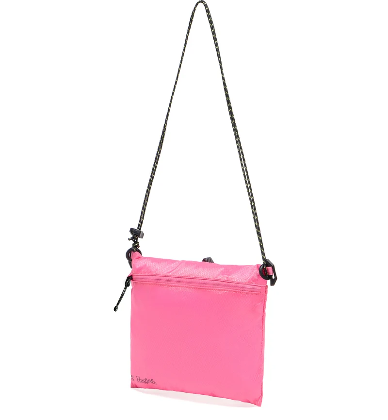 Flat accessory bag