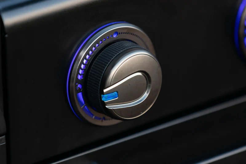 Campingaz 4 Series Onyx S Gasgrill | 4 Blue Flame Edelstahlbrenner | Seitenkocher