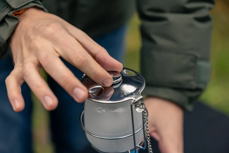 Campingaz Gaslampe Lumostar Plus CV PZ | mit Piezozündung | 80 Watt Helligkeit