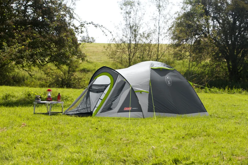 Coleman Darwin 4 Plus | leichtes Kuppelzelt mit Vorraum | 4 Personen