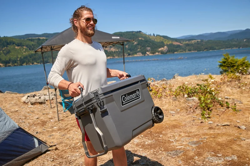 Coleman Convoy 65QT Wheeled | 66 Liter Kühlbox mit Rollen | 5 Tage Kühlung