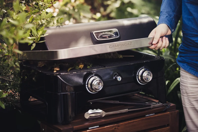 Campingaz Attitude 2100 LX Gas-Tischgrill | 2 x Blue Flame Edelstahlbrenner