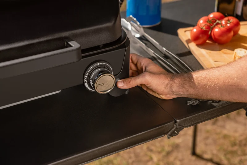 Campingaz Tour & Grill CV Plus | 3 in 1 Camping- und Tischgrill | 1 Brenner