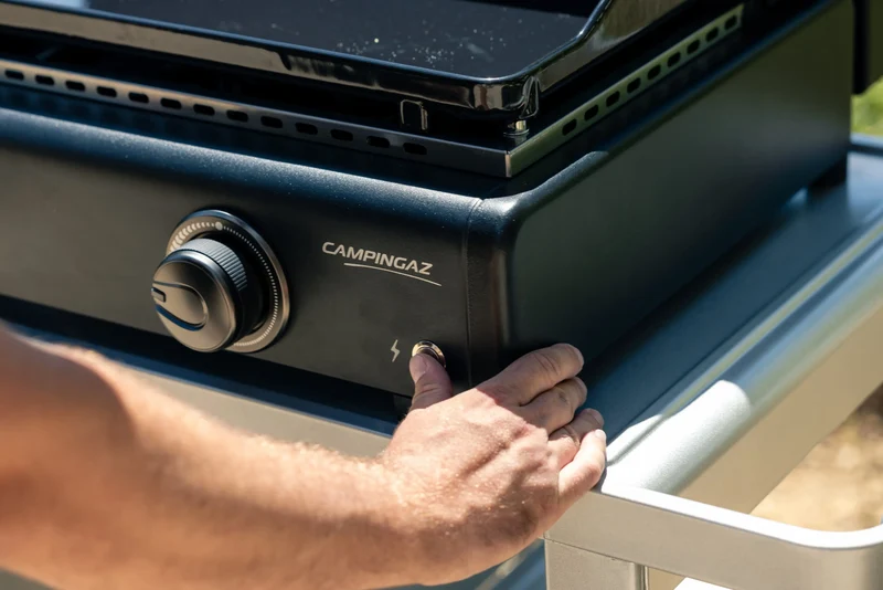 Campingaz Onyx 2 Plancha-Gasgrill | Heiße Grillplatte | 2 Brenner