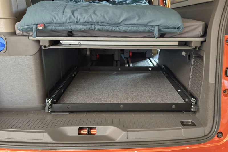 Heckauszug VW California Ocean/Coast (T7)