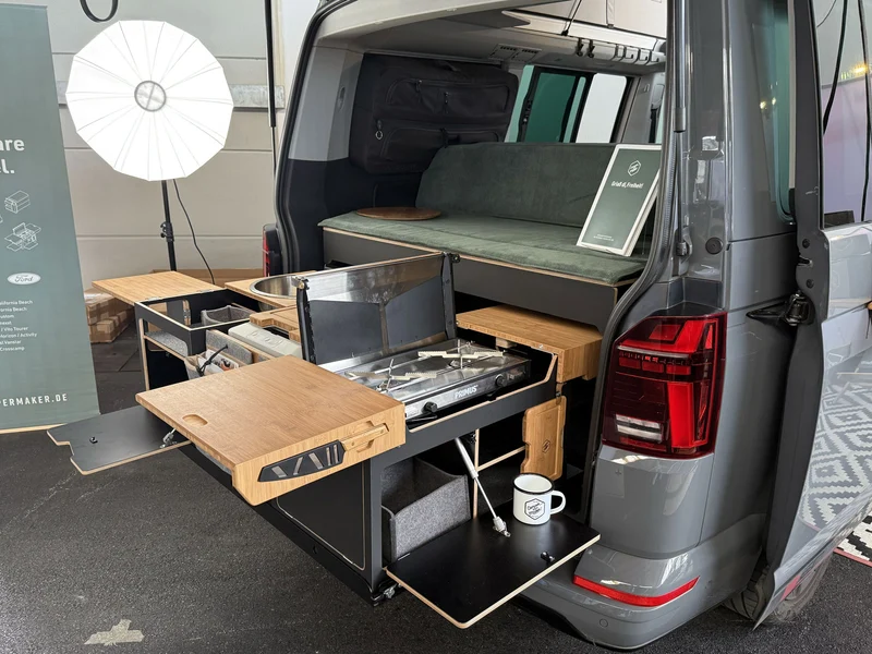 VW T6.1 California 6.1 Beach Camper Edition DSG 4Motion Puregrey