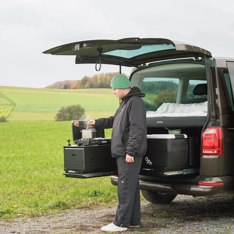 SpaceSlide Heckauszug/Lastenauszug für VW T5 / T6 / T6.1 Multivan & Beach von SpaceCamper Modular
