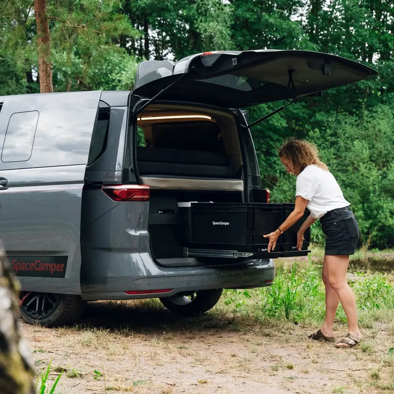 SpaceSlide Heckauszug/Lastenauszug für VW T7 von SpaceCamper Modular