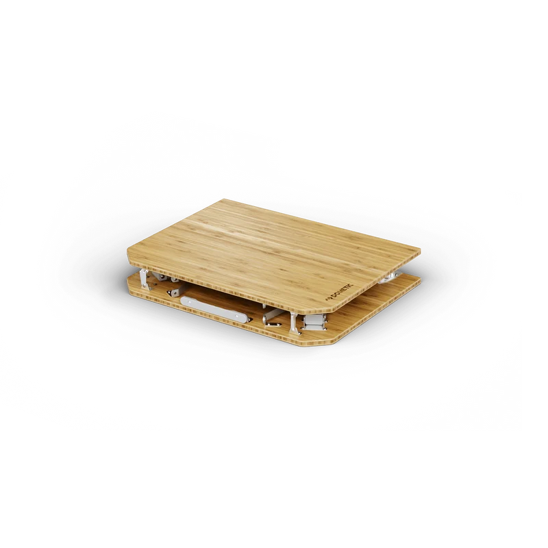 Bamboo Camp Tisch