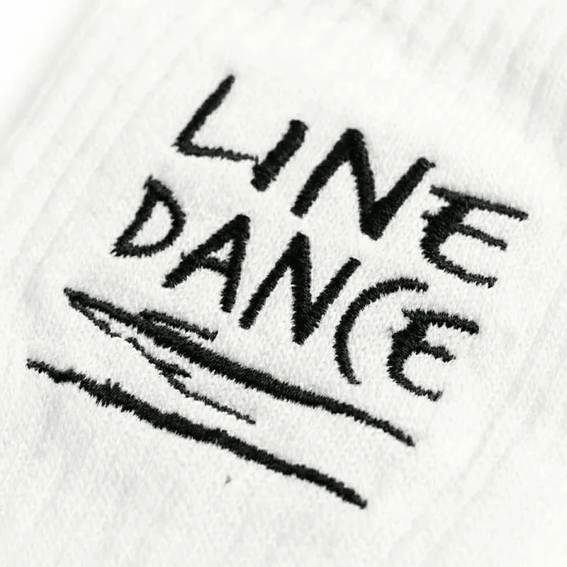 Line Dance bestickte Socken – Weiß