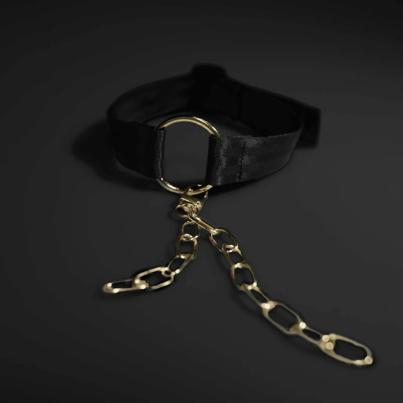 Choker Pull Me