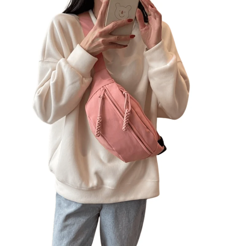 Große Bauchtasche in Rosa mit drei Fächern