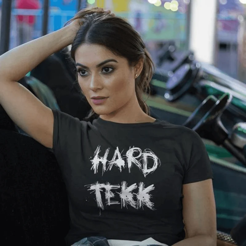 Scratched Hardtekk T-Shirt (schwarz)
