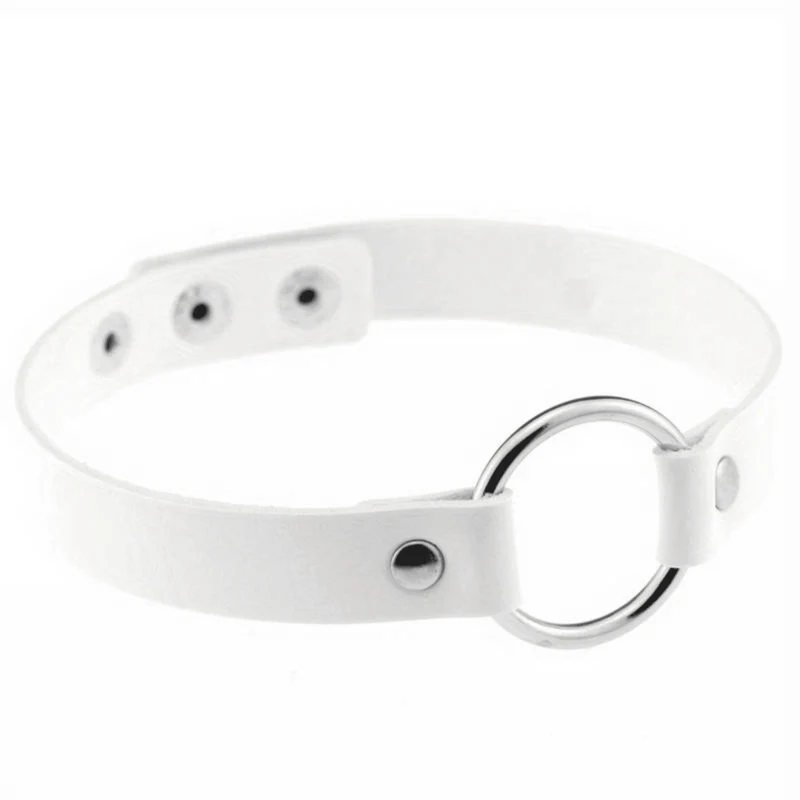 Choker Halsband mit Ring in Leder Optik