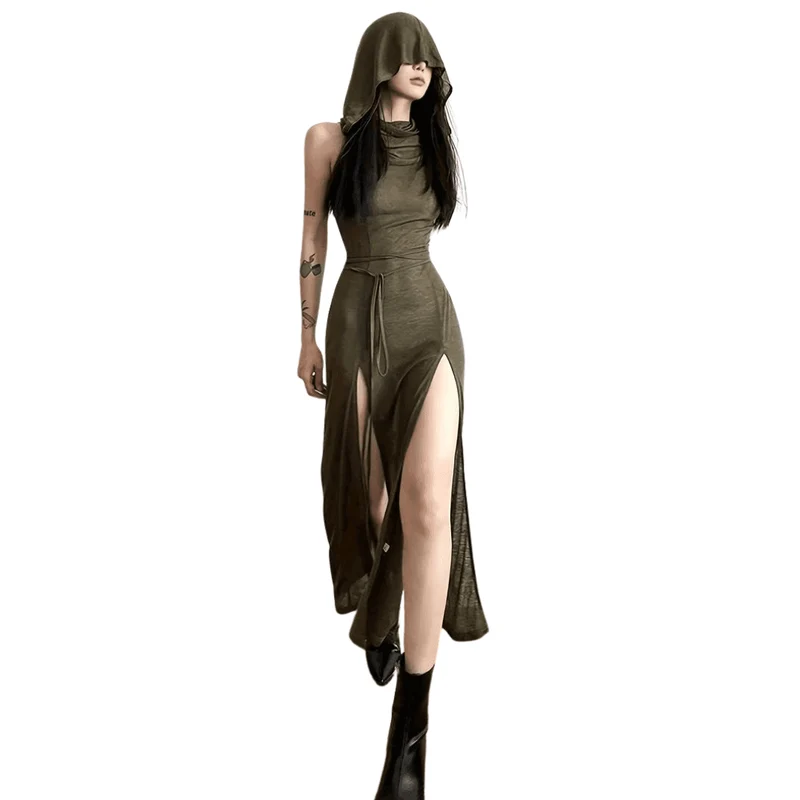 Halbtransparentes Kleid mit geteiltem Saum und Taillenbund