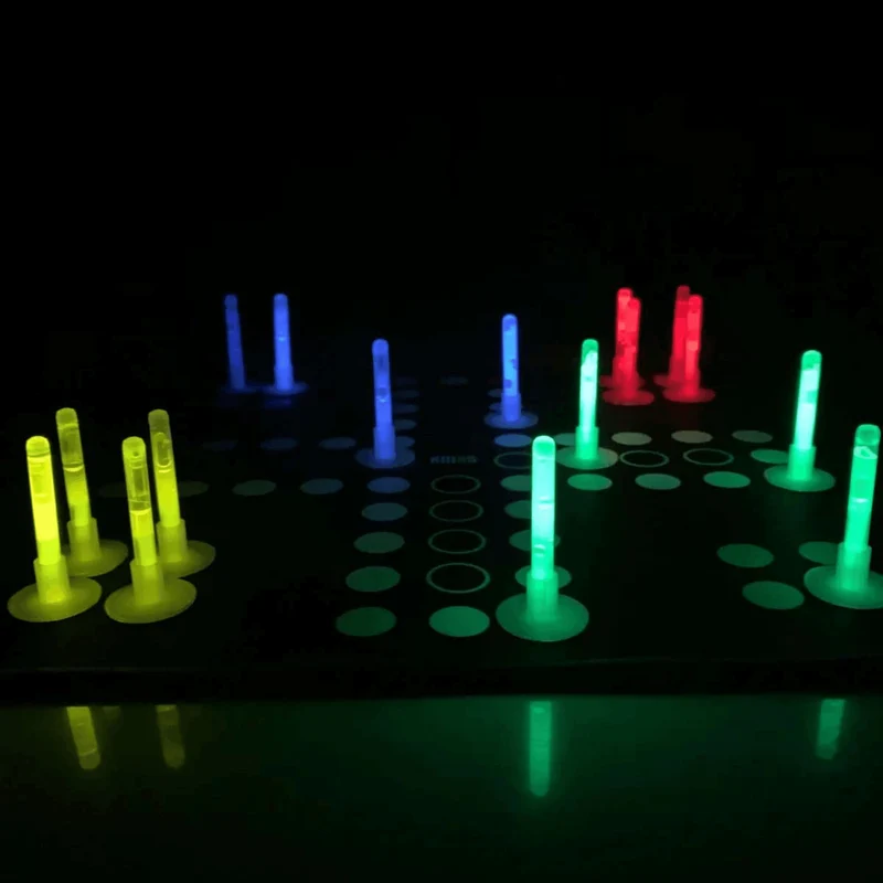 Knicklicht Gesellschaftsspiel Glow in the Dark