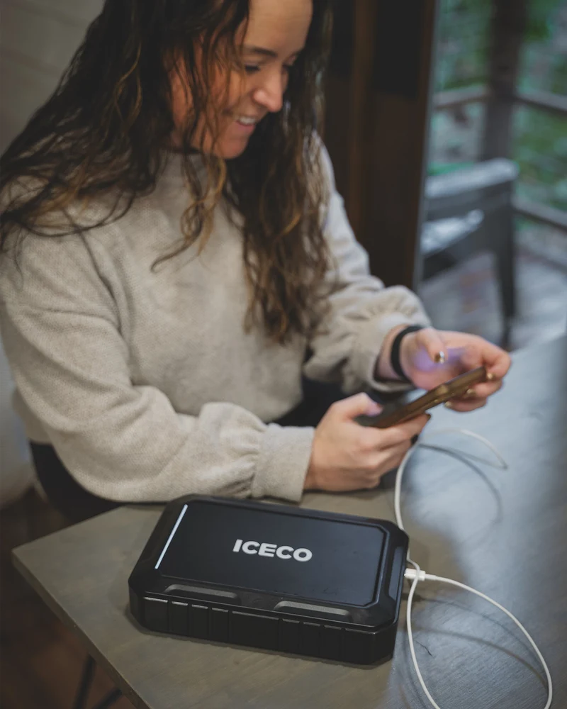 Magnetische Powerbank 250WH