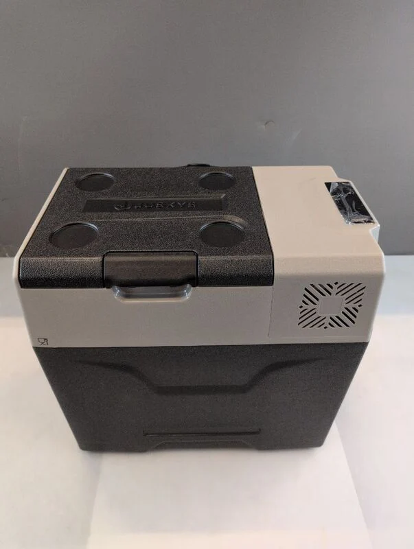 C-Ware Kompressor Kühlbox Yukon 50l Kühlgerät mit App Steuerung und USB Anschluss grau