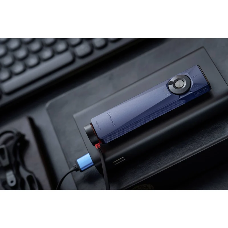 B-Ware Olight Mini Taschenlampe Taschenlampe LED Arkfeld Ultra Navy Blue akkubetrieben