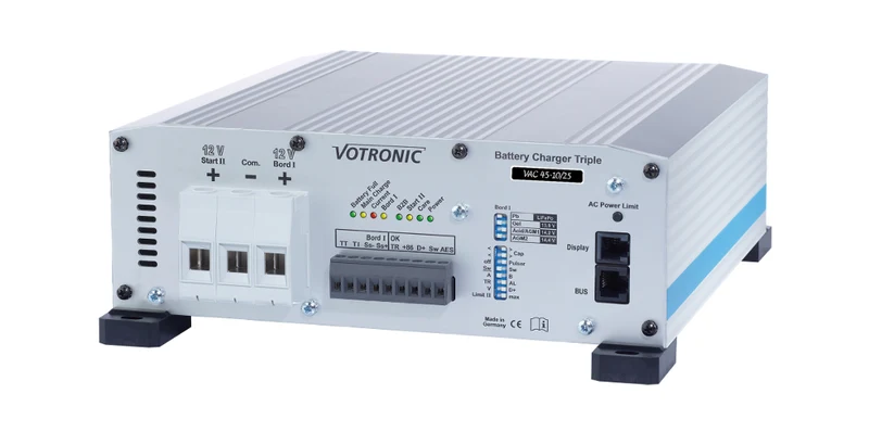 Votronic Battery Charger VAC 45-10/25 Triple - 0664
