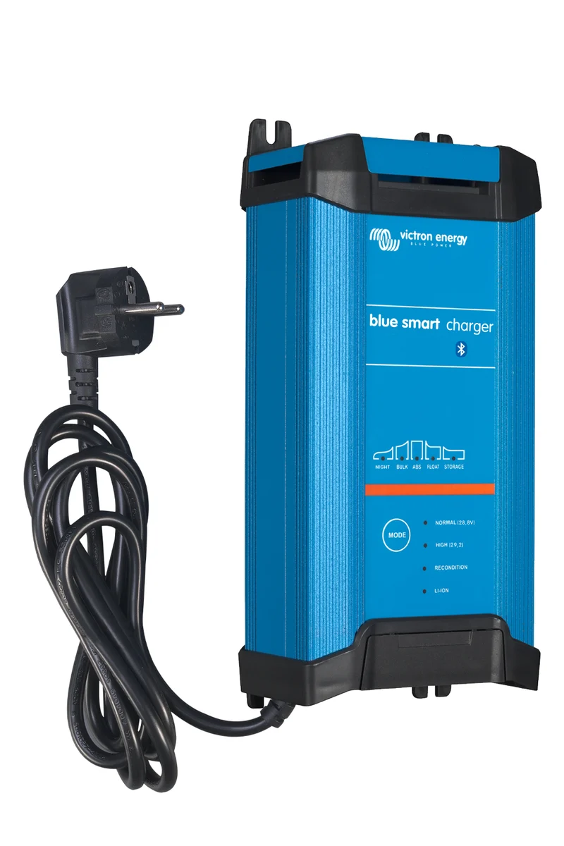 Victron Blue Smart IP22 Batterieladegerät Bluetooth 12/20 3 Ausgänge