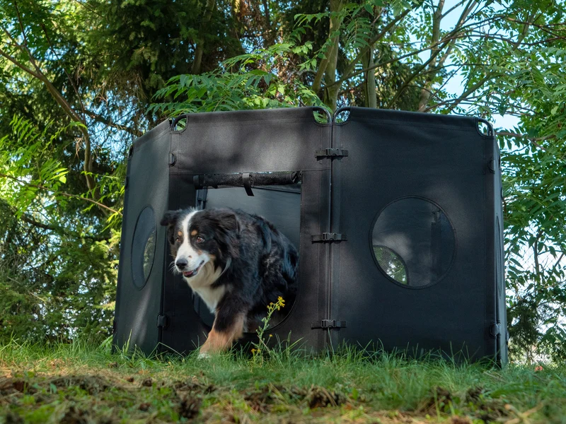 Faltbares Hundefreigehege – Mobiler Hundeauslauf mit 8 Elementen