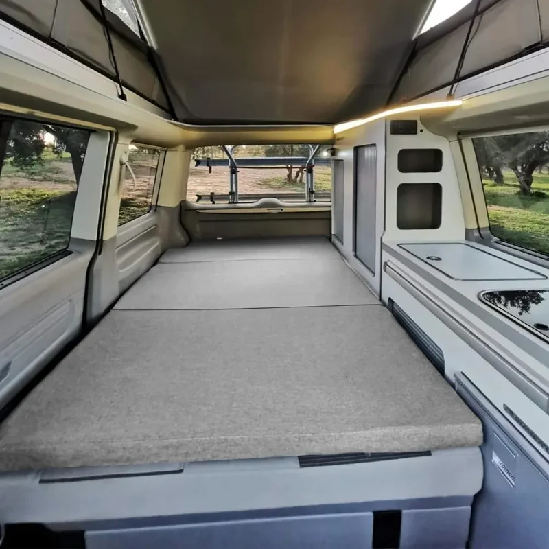 Faltbare Premium-Matratze für VW T5, T6, T6.1 California Ocean mit Memoryschaum