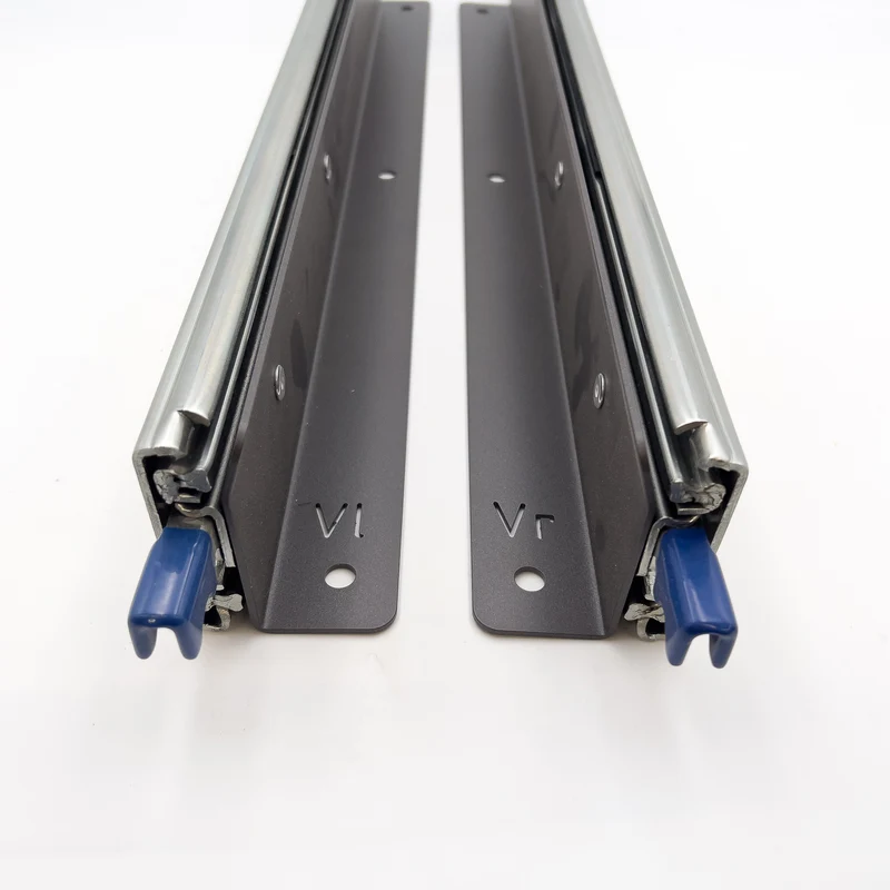 Schwerlastschienen mit Seitenwinkel für Auszugstiefen zwischen 550 - 1.200 mm (Set)