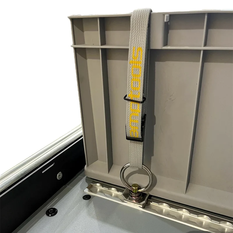 Zurröse Singlefitting für Mercedes V-Klasse und Vito Bodenschiene / Sitzschiene
