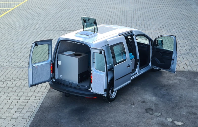 VW Caddy 4 Heckflügeltüren / geteilte Heckklappe - Thermomatte / Isolationsmatte / Innenisolierung - Set 2-teilig für VW Caddy 4 kurzer und langer Radstand 2006-2020