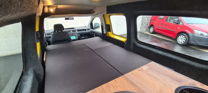 VW Caddy 4 - Thermomatte / Isolationsmatte / Innenisolierung - Set 8-teilig für VW Caddy 4 langer Radstand 2006-2020 mit Heckklappe