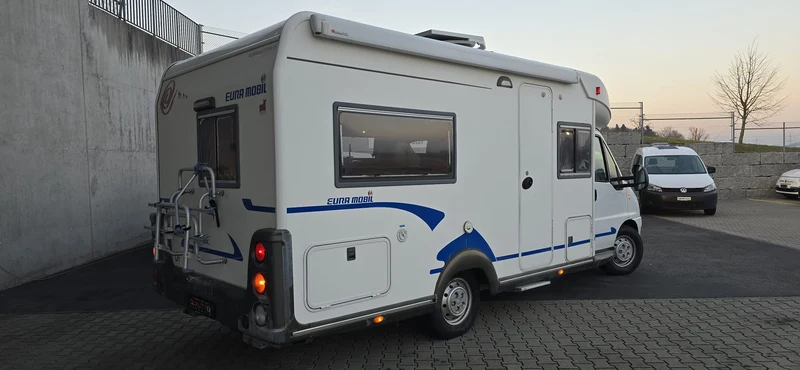 Fahrzeugreinigung für Wohnmobile und Reisemobile bis 9 Meter / Reinigung für Camper / Ducato / Jumper / Boxer / Master / Transit