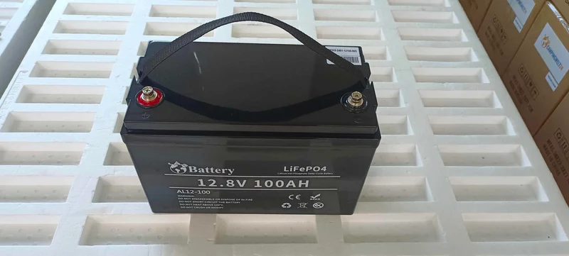 Lithium 100AH 12V Solarbatterie - Versorgungsbatterie - Batterie für Wohnmobile
