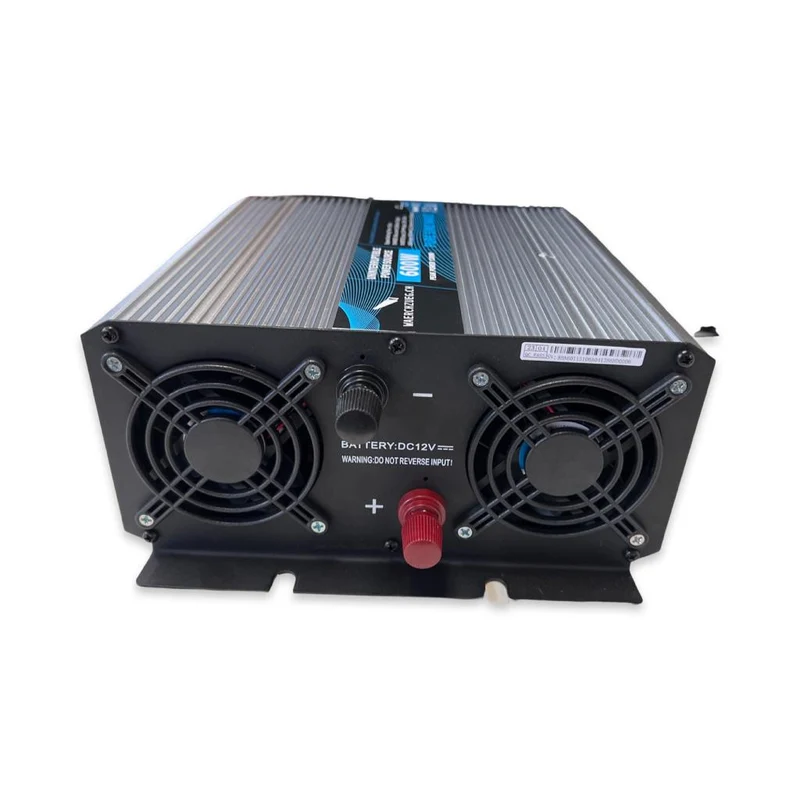 High-End 3in1 Wechselrichter mit 600W Dauerleistung, Vorrang (Bypass) und Ladegerät