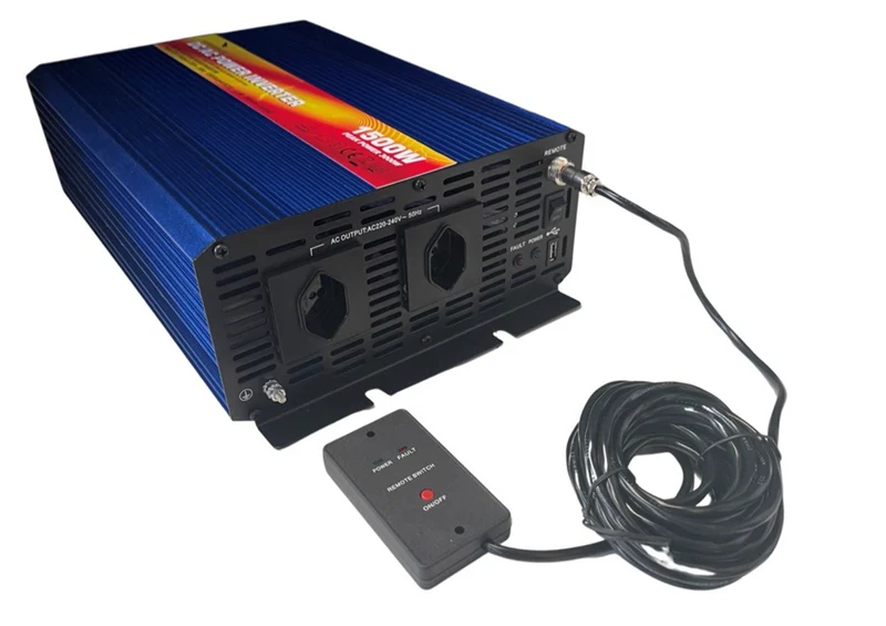 High-End Wechselrichter mit 2000W Dauerleistung, CH-Steckdose und Option für Fernbedienung