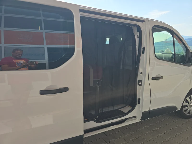 Moskitonetz für Schiebetür - J-Reissverschluss - für Renault Trafic, Oprl Vivaro ab 2014, Nissan NV 300