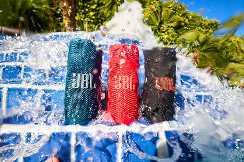 JBL Grip Bluetooth-Lautsprecher mit AI Sound Boost, IP68, Pink