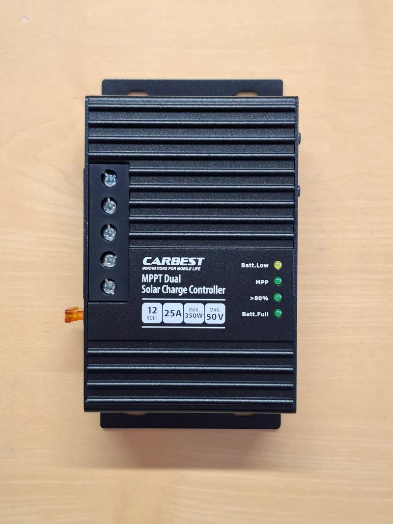 Carbest MPPT Solar-Laderegler 12 V – 12 A, bis 165 W, Bluetooth-fähig