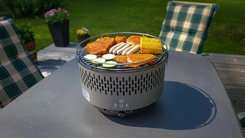SOUK ONE Tischgrill Aktivbelüftung Holzkohlegrill – Grau