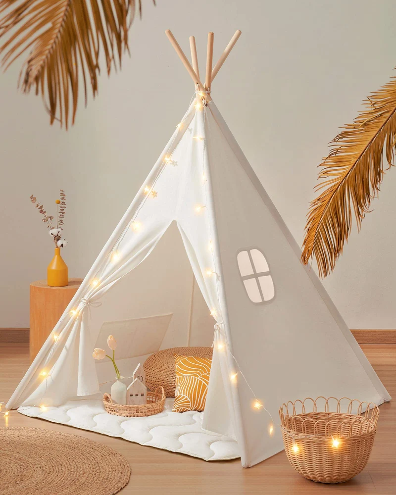 Tiny Land Tipi Zelt Kinderzelt - mit Decke & Lichterkette